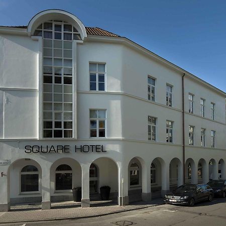 קורטרייק Square Hotel מראה חיצוני תמונה